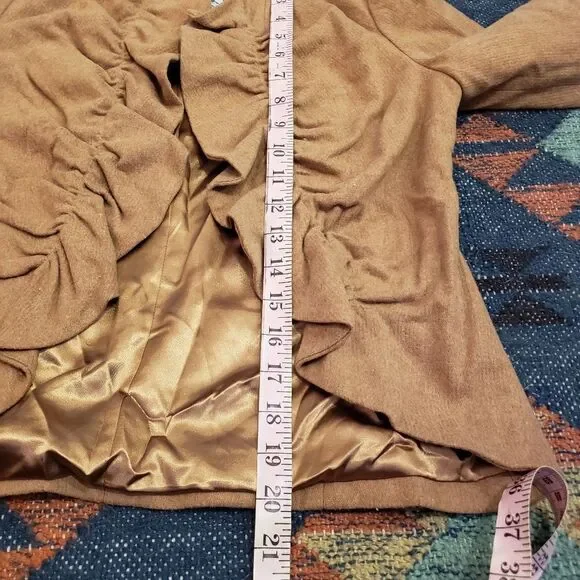 Tabitha Jacket - Picture 12 of 13